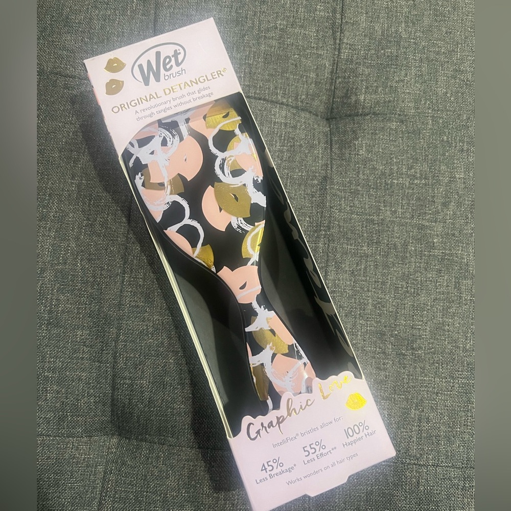 Wet Brush Detangler Hair Brush Love Collection